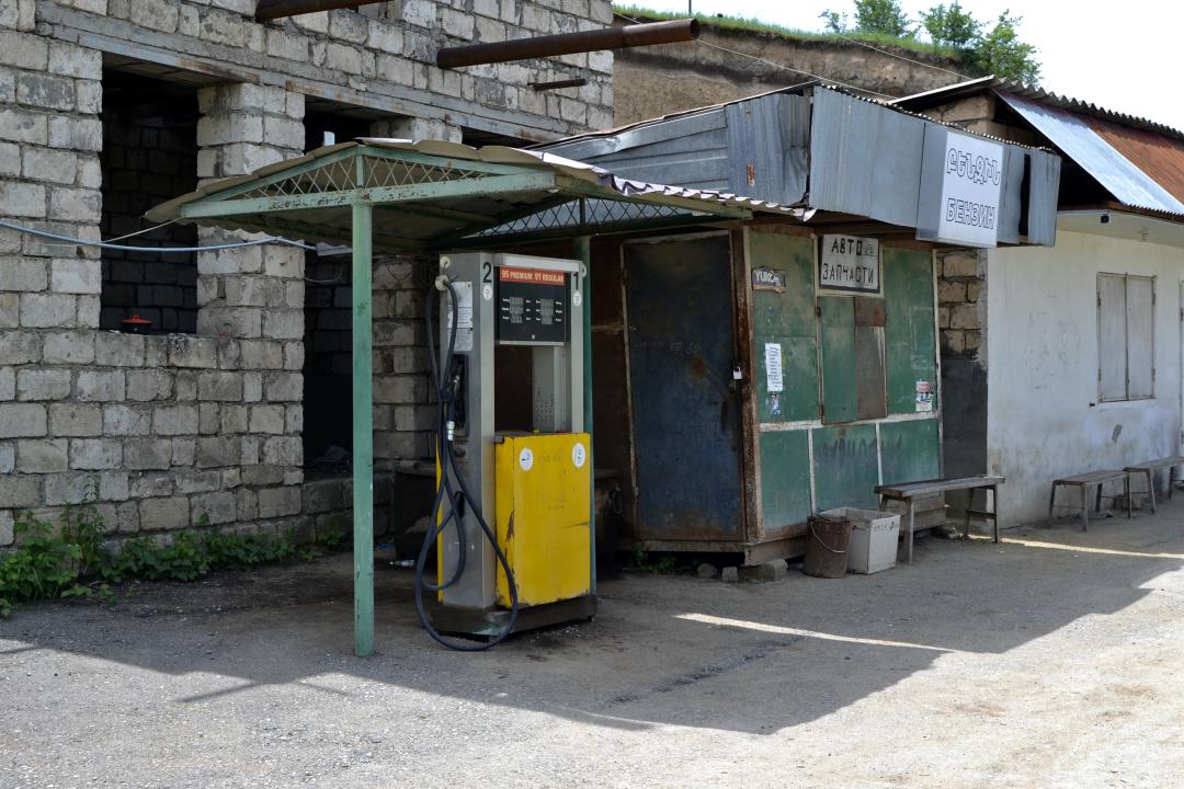 Bus stop in the middle of nowhere, Nagorno-Karabakh. Photo credit: Marut Vanyan/Caucasus Watch Bus stop in the middle of nowhere, Nagorno-Karabakh. Photo credit: Marut Vanyan/Caucasus Watch