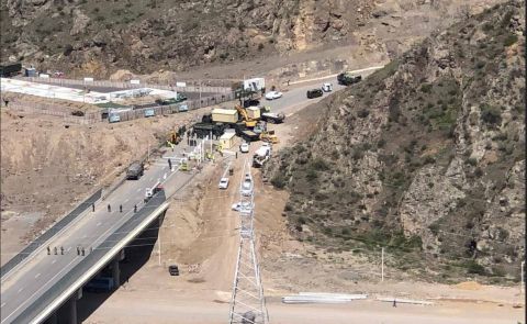 Russia Concerned, France Condemns Azerbaijan's Border Post; Baku Responds