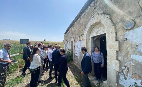 First Group of Azerbaijani IDPs Sent to Fuzuli