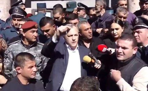 Shahramanyan Denies Corruption Allegations, Opposes OSCE Minsk Group Dissolution, and Calls for Response from Armenian Authorities