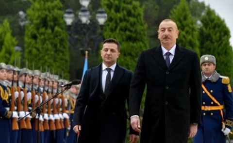 Zelensky visits Azerbaijan