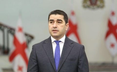 Georgischer Parlamentspräsident kritisiert Salome Surabischwili und ISFED