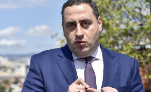 Strategy Aghmashenebeli leader on Deoligarchization Bill
